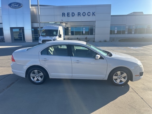 Used 2011 Ford Fusion SE with VIN 3FAHP0HA3BR338450 for sale in Dickinson, ND