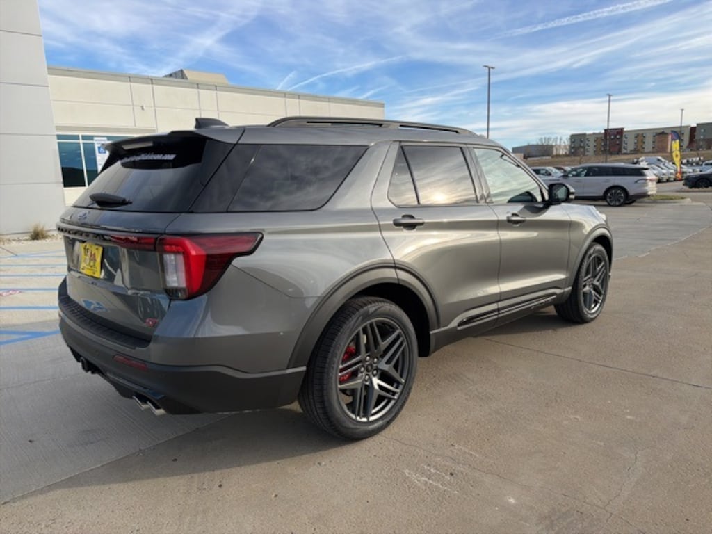 New 2026 Ford Explorer ST SUV