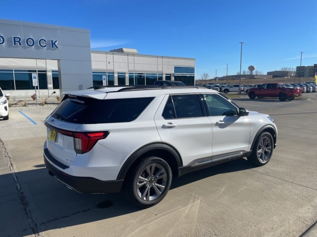 New 2025 Ford Explorer Active SUV