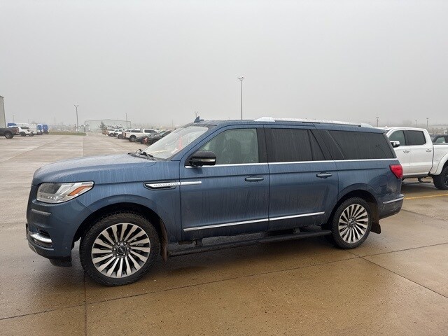2020 Lincoln Navigator L Reserve photo 3