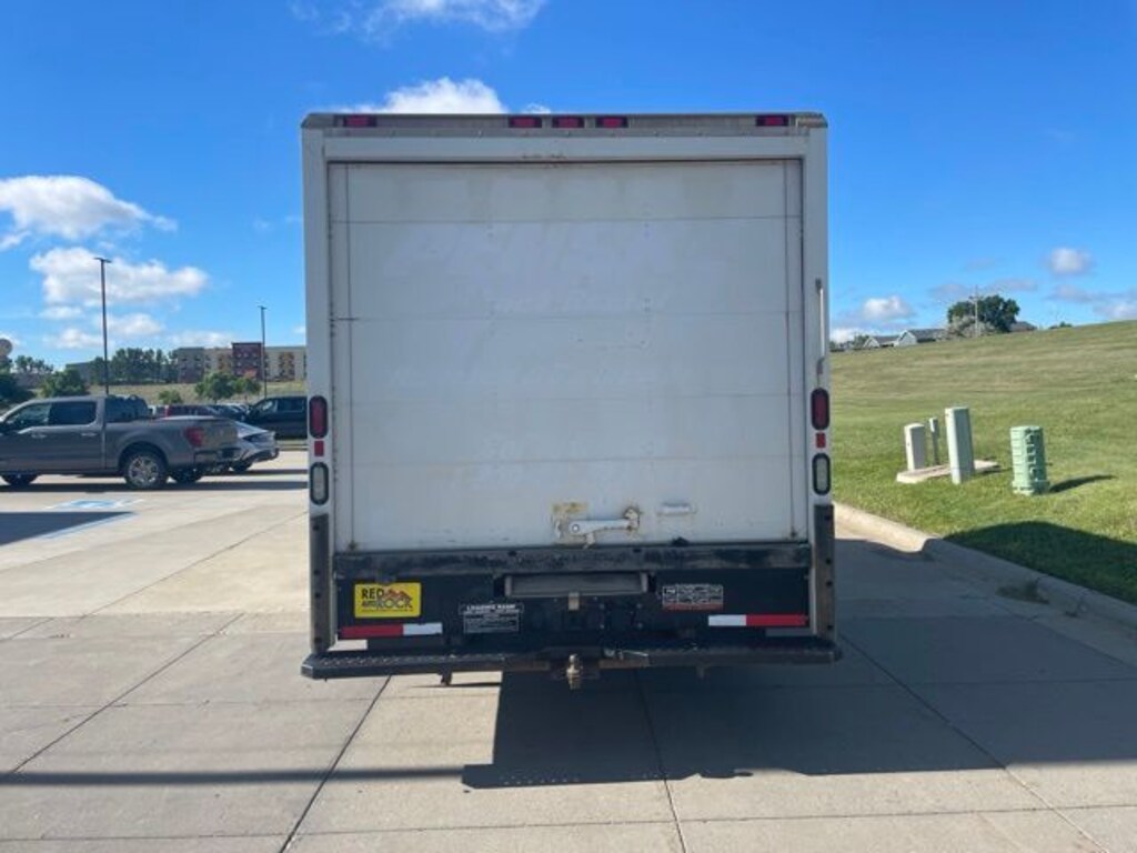 Used 2008 Ford E-350 Cutaway Base Truck