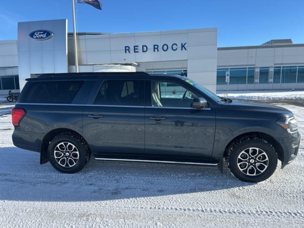 Used 2022 Ford Expedition Max XLT SUV