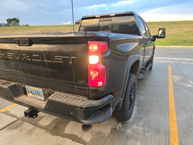 Used 2022 Chevrolet Silverado 3500HD LT with VIN 1GC4YTEY4NF234513 for sale in Dickinson, ND