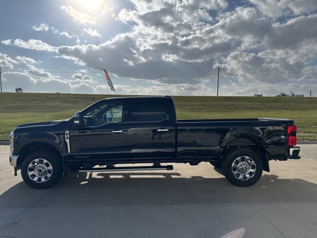 2026 Ford F-250 Super Duty Lariat - Photo 6