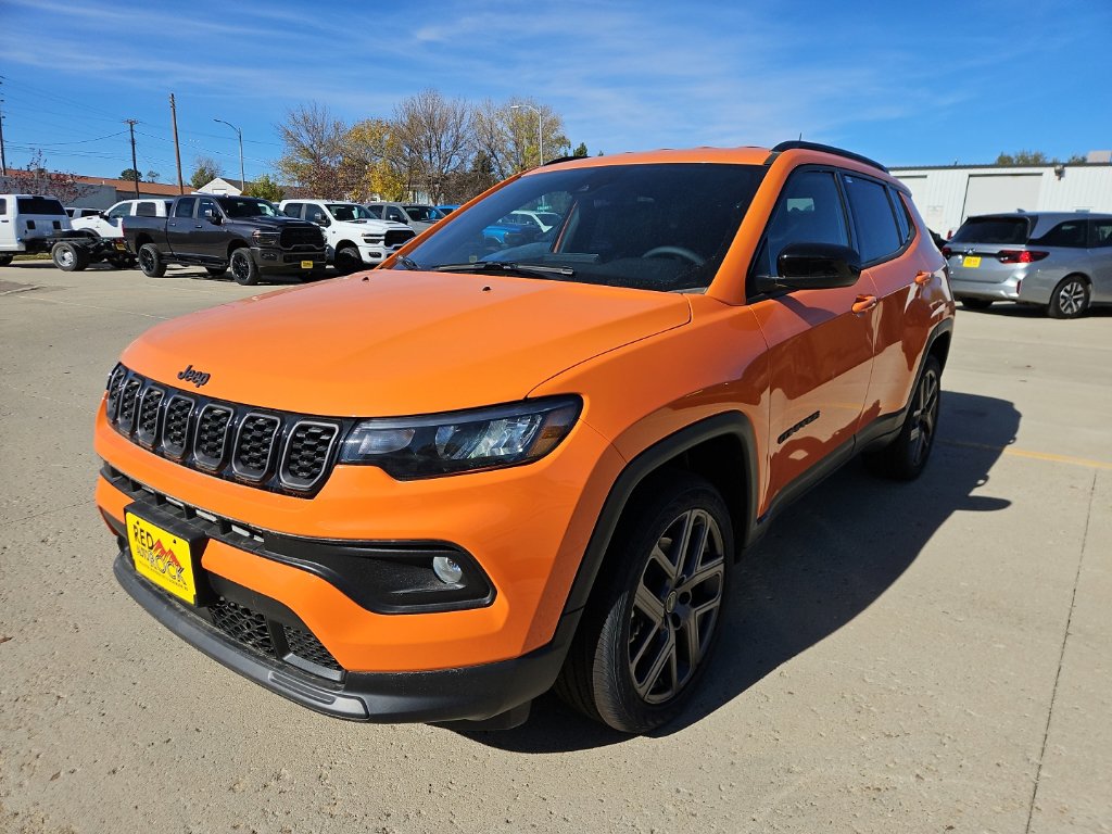 New 2026 Jeep Compass Latitude SUV