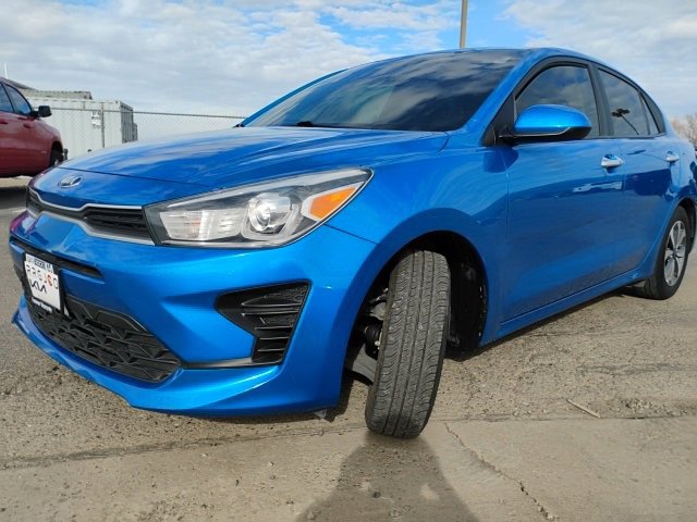 2021 Kia Rio S's photo
