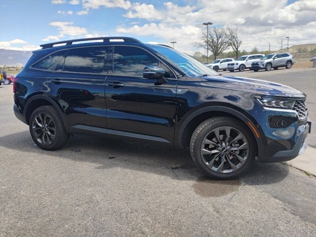 2022 Kia Sorento X-Line SX Prestige photo 4