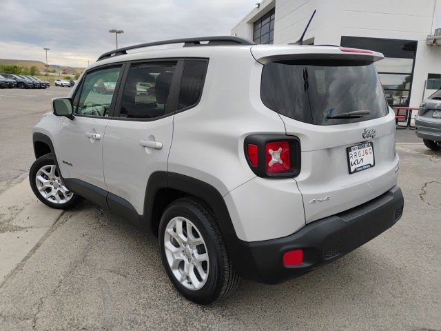2017 Jeep Renegade Latitude North Edition photo 2