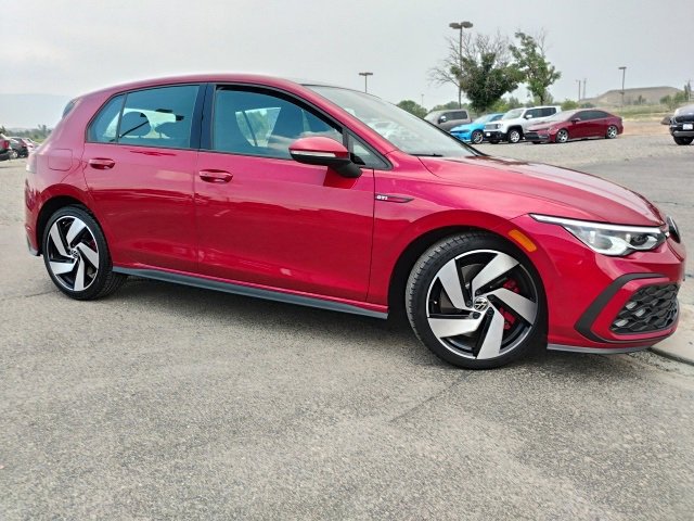 2023 Volkswagen Golf GTI SE photo 4