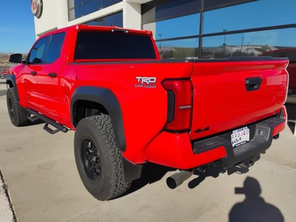 Used 2024 Toyota Tacoma 4WD SR5 SR5 Double Cab 5 Bed AT