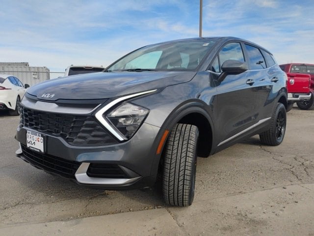 2023 Kia Sportage LX's photo