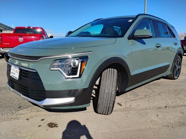 2024 Kia Niro EX's photo