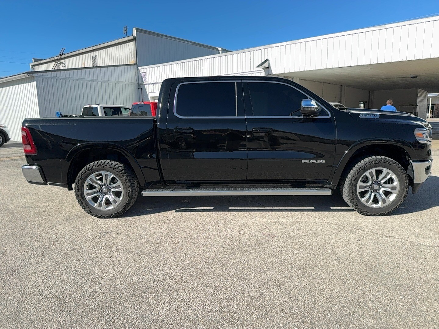 2024 Ram 1500 Longhorn photo 4