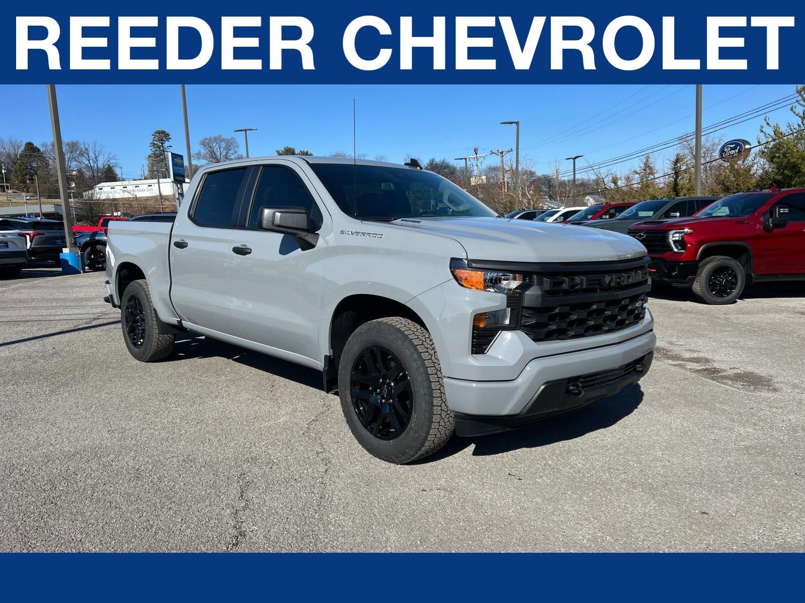 2025 Chevrolet Silverado 1500 Custom