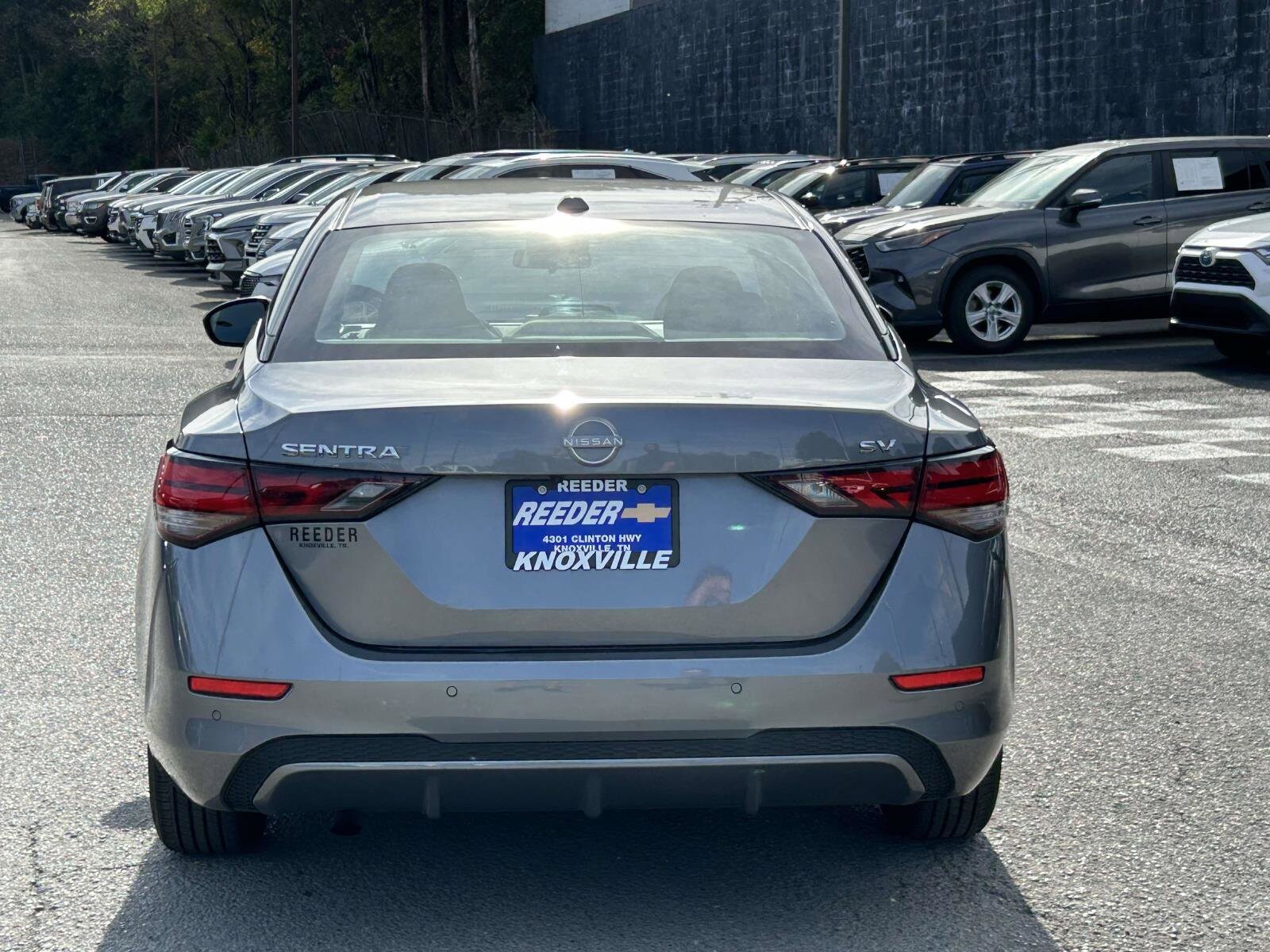 2024 Nissan Sentra SV photo 4