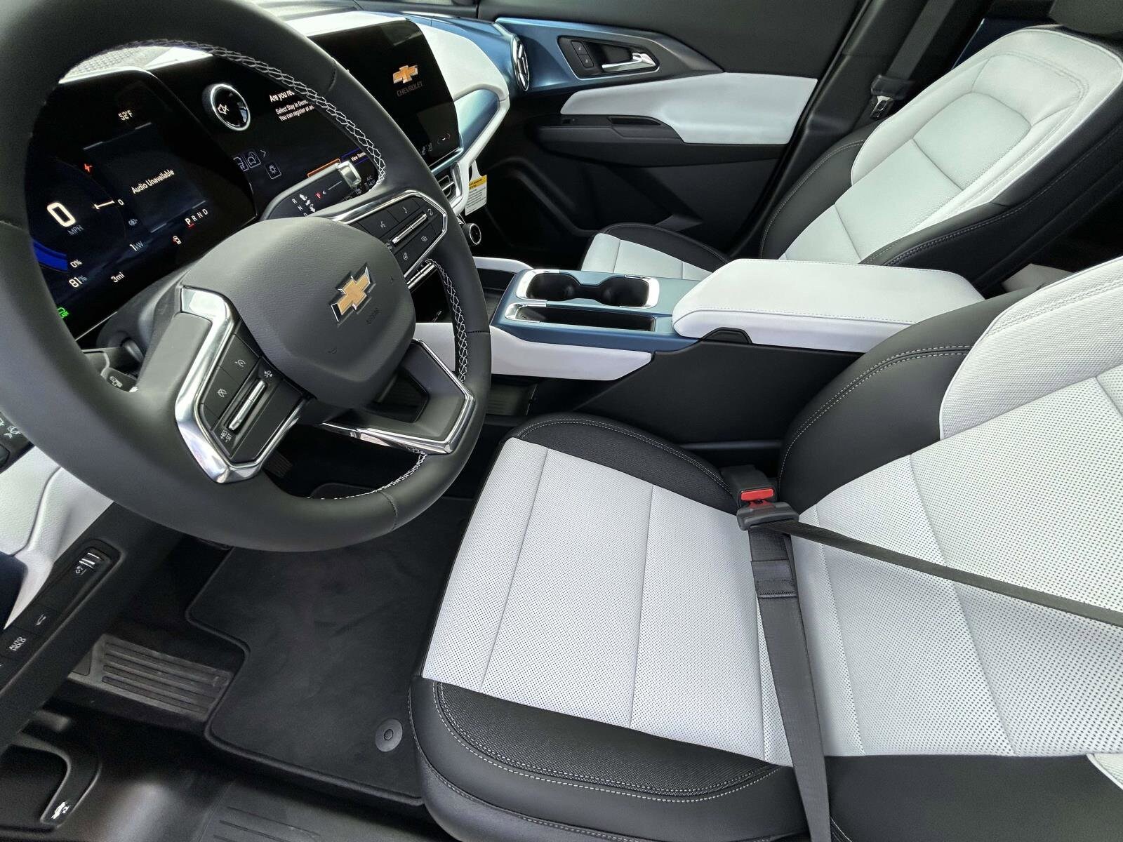 2026 Chevrolet Equinox EV 2LT - Photo 10
