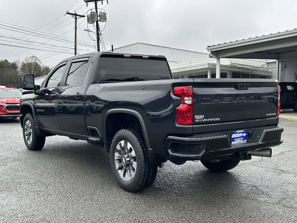 Used 2024 Chevrolet Silverado 2500 HD Custom Truck Crew Cab