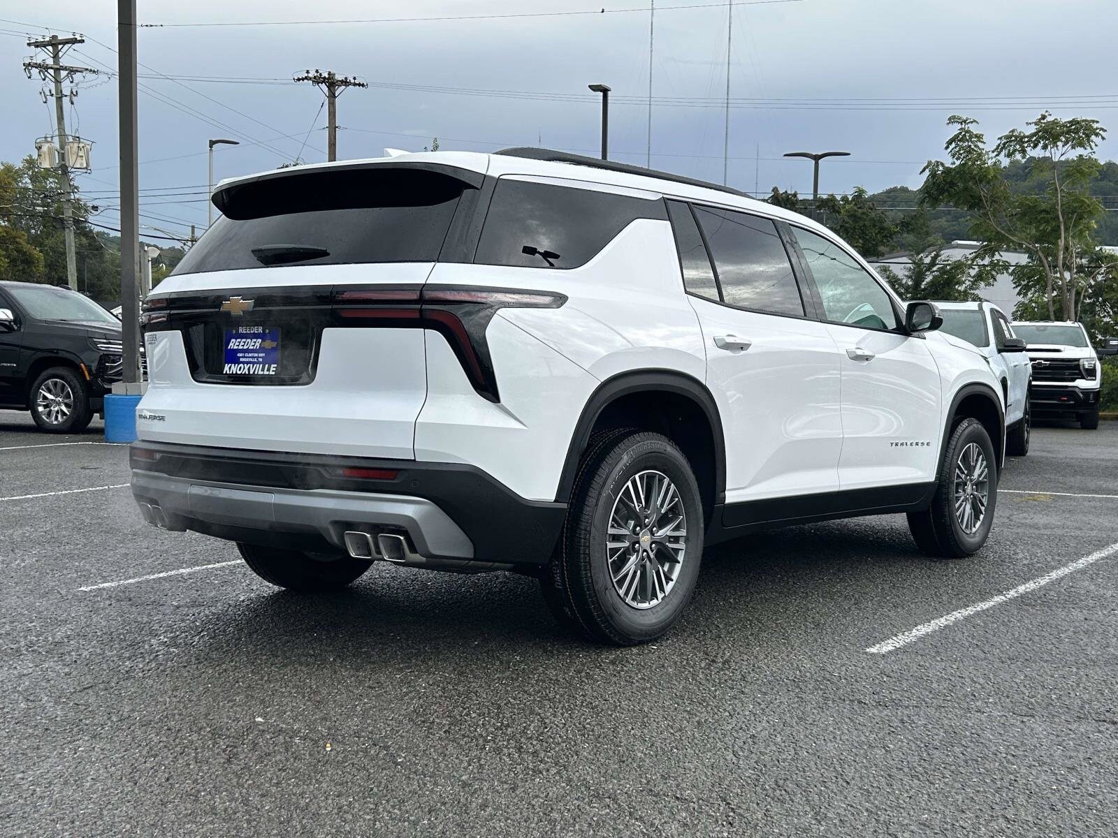 2026 Chevrolet Traverse photo 3