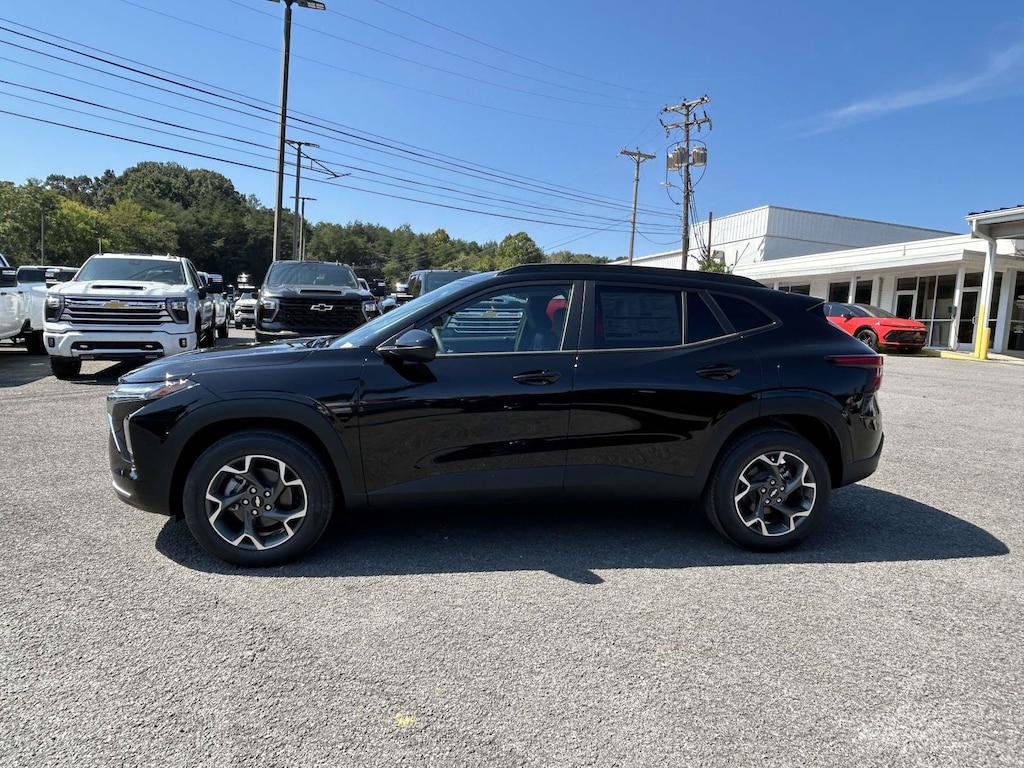New 2026 Chevrolet Trax LT SUV