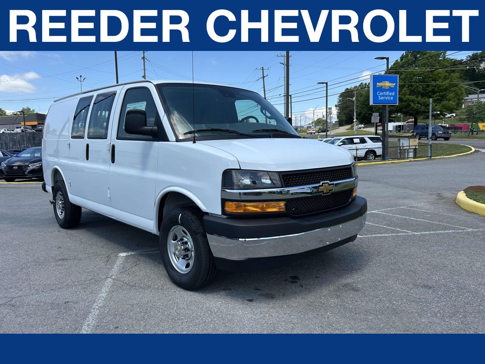 2026 Chevrolet Express 3500 Work Van HD's photo