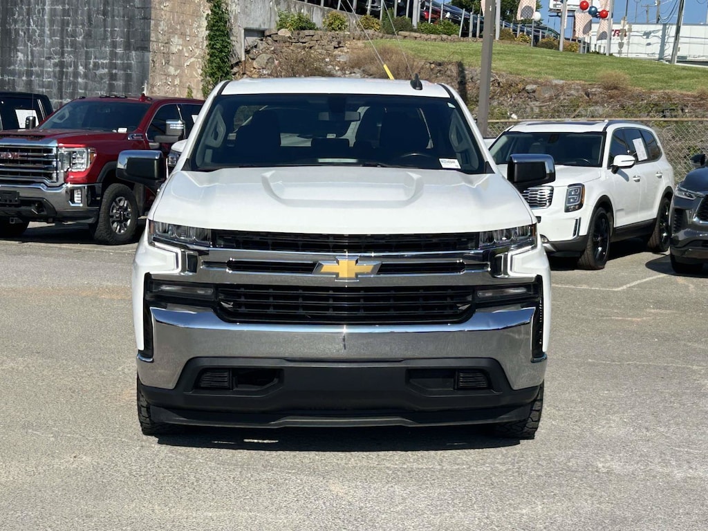 Used 2021 Chevrolet Silverado 1500 LT Truck Crew Cab