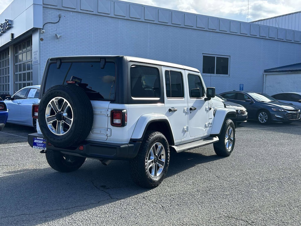 Used 2018 Jeep Wrangler Unlimited Sahara SUV