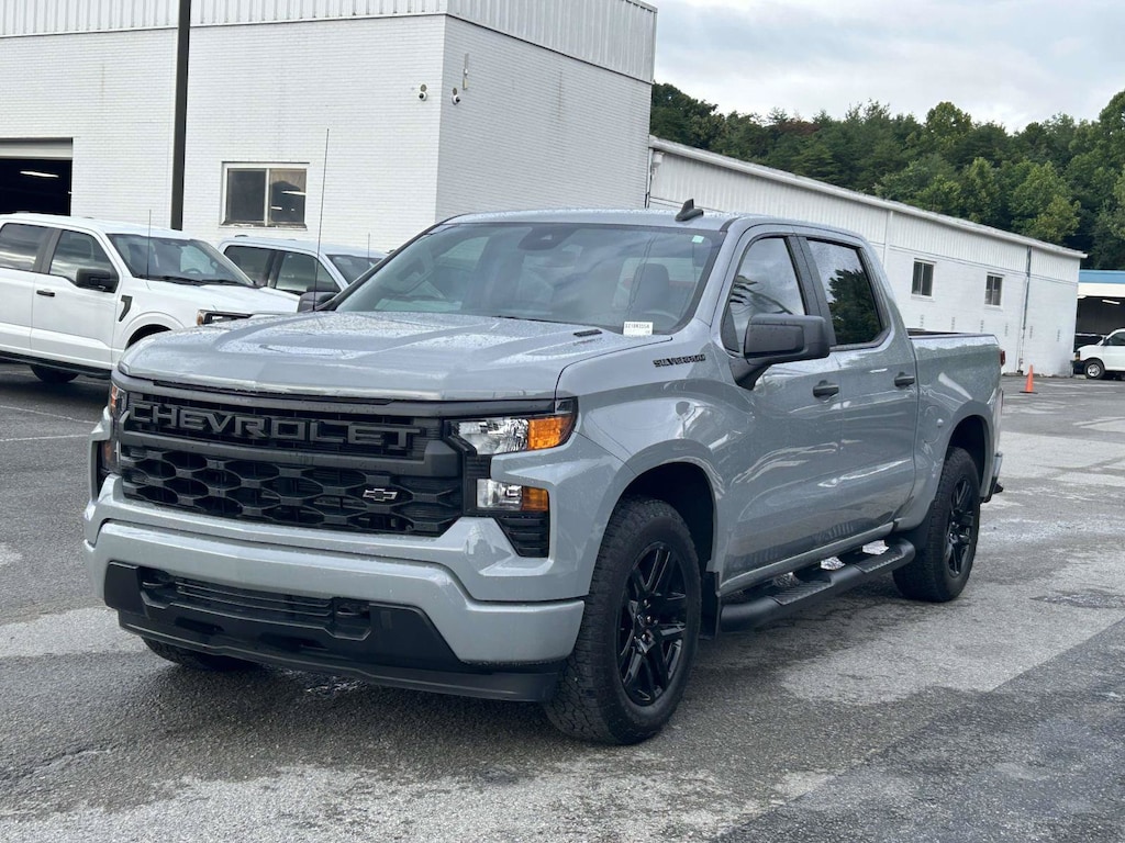 Used 2025 Chevrolet Silverado 1500 Custom Truck Crew Cab
