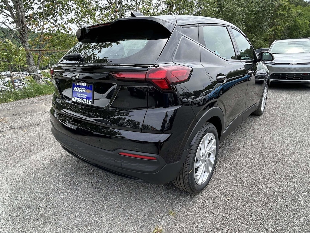 New 2027 Chevrolet Bolt LT SUV