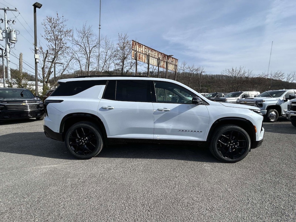 New 2026 Chevrolet Traverse RS SUV