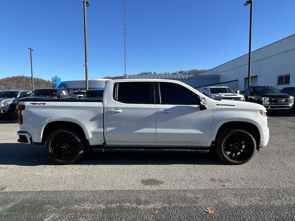 Used 2024 Chevrolet Silverado 1500 RST Truck Crew Cab