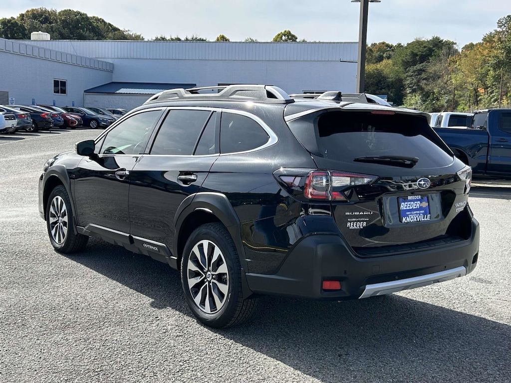 Used 2025 Subaru Outback Touring SUV