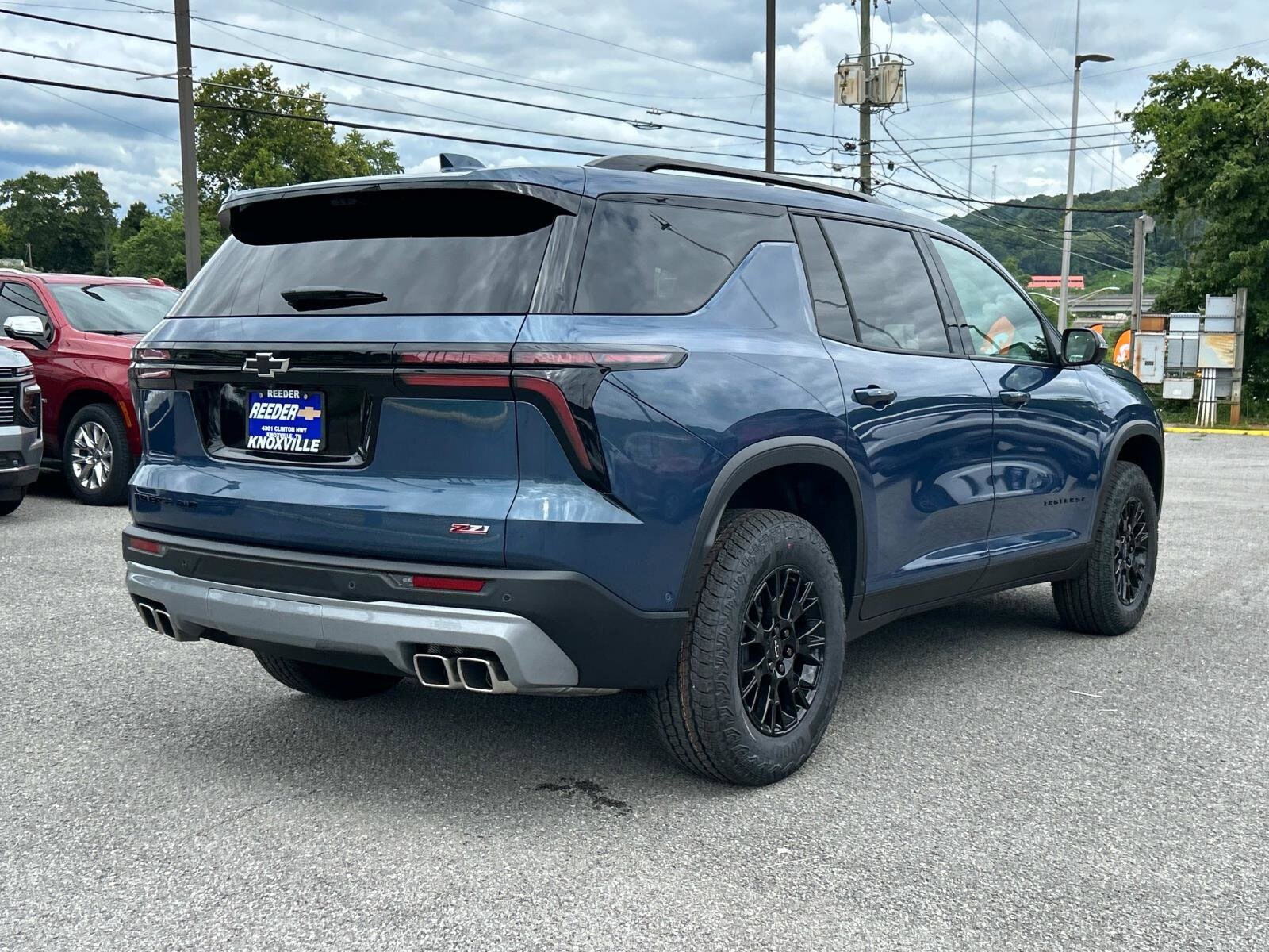 2026 Chevrolet Traverse Z71 photo 3