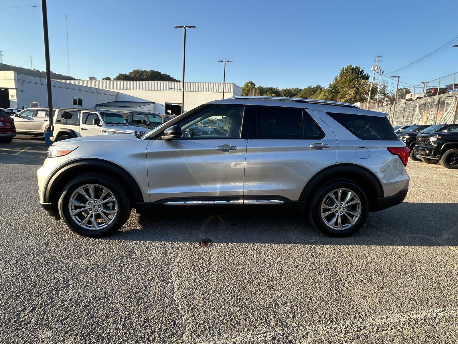 Used 2022 Ford Explorer Limited SUV