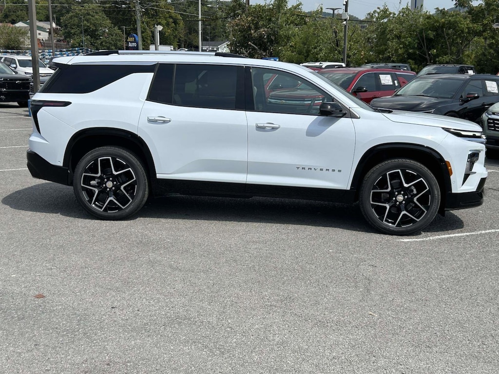 New 2026 Chevrolet Traverse High Country SUV