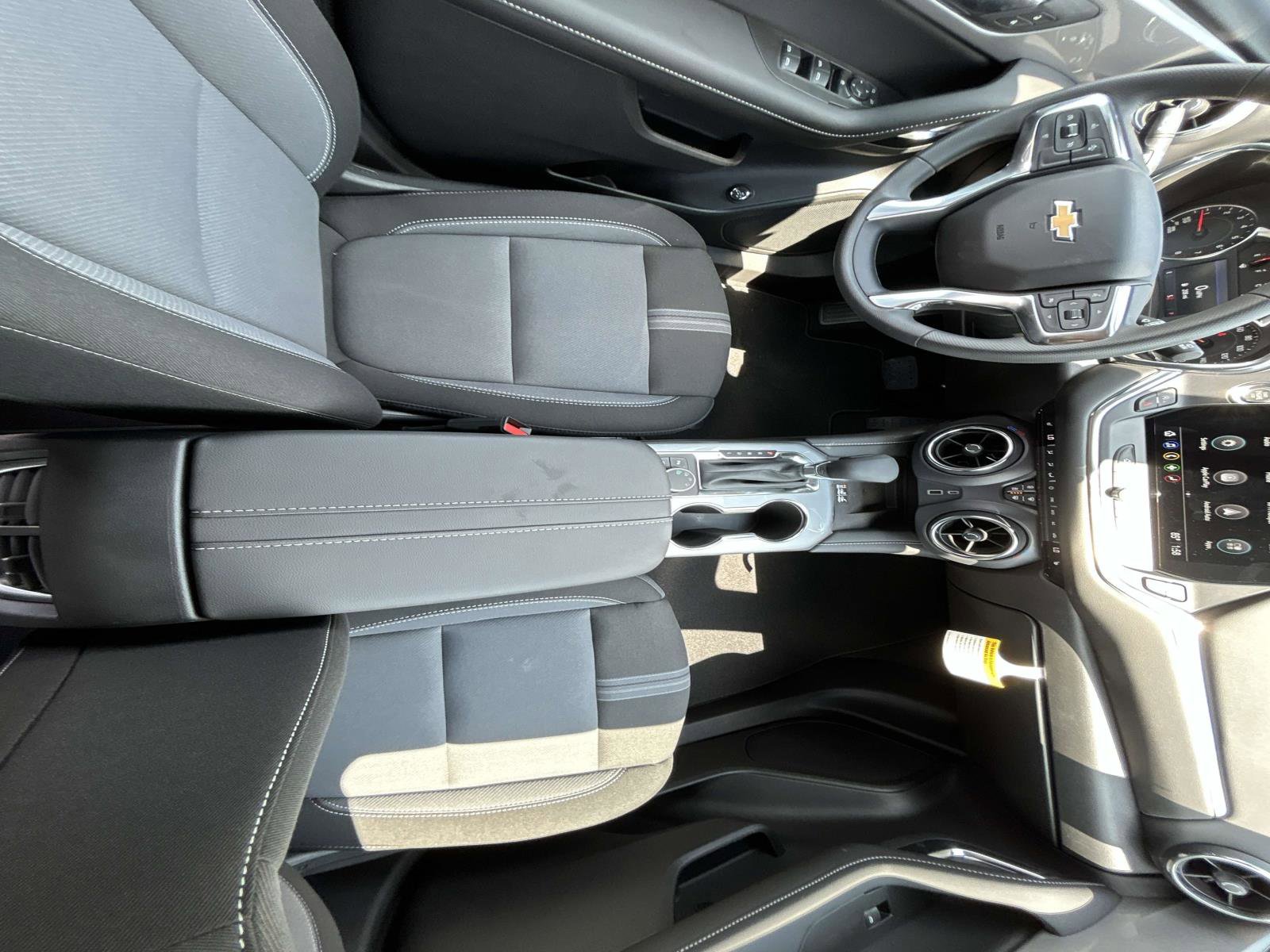 2025 Chevrolet Blazer 2LT - Photo 12