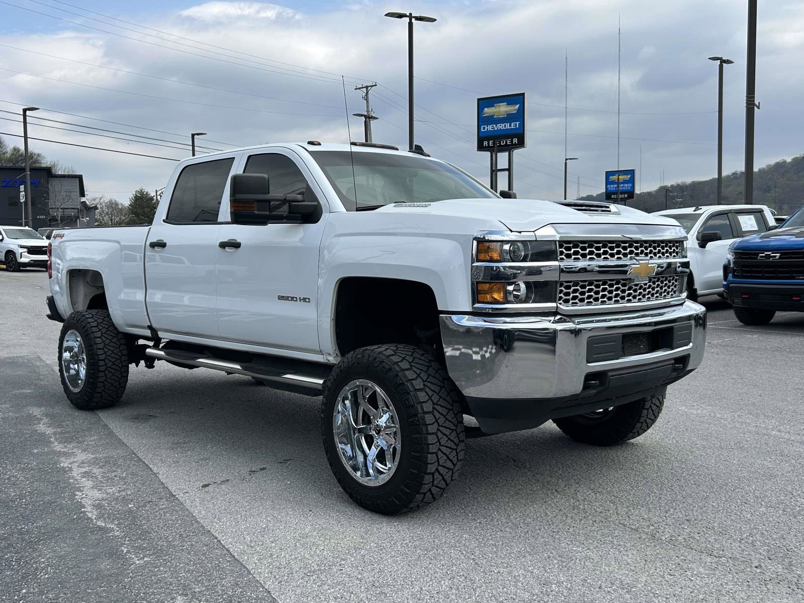 2019 Chevrolet Silverado 2500 HD Truck Crew Cab 