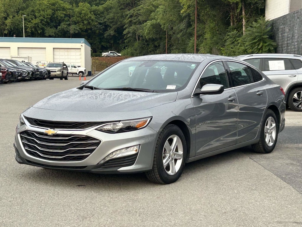 Used 2024 Chevrolet Malibu 1LT Sedan