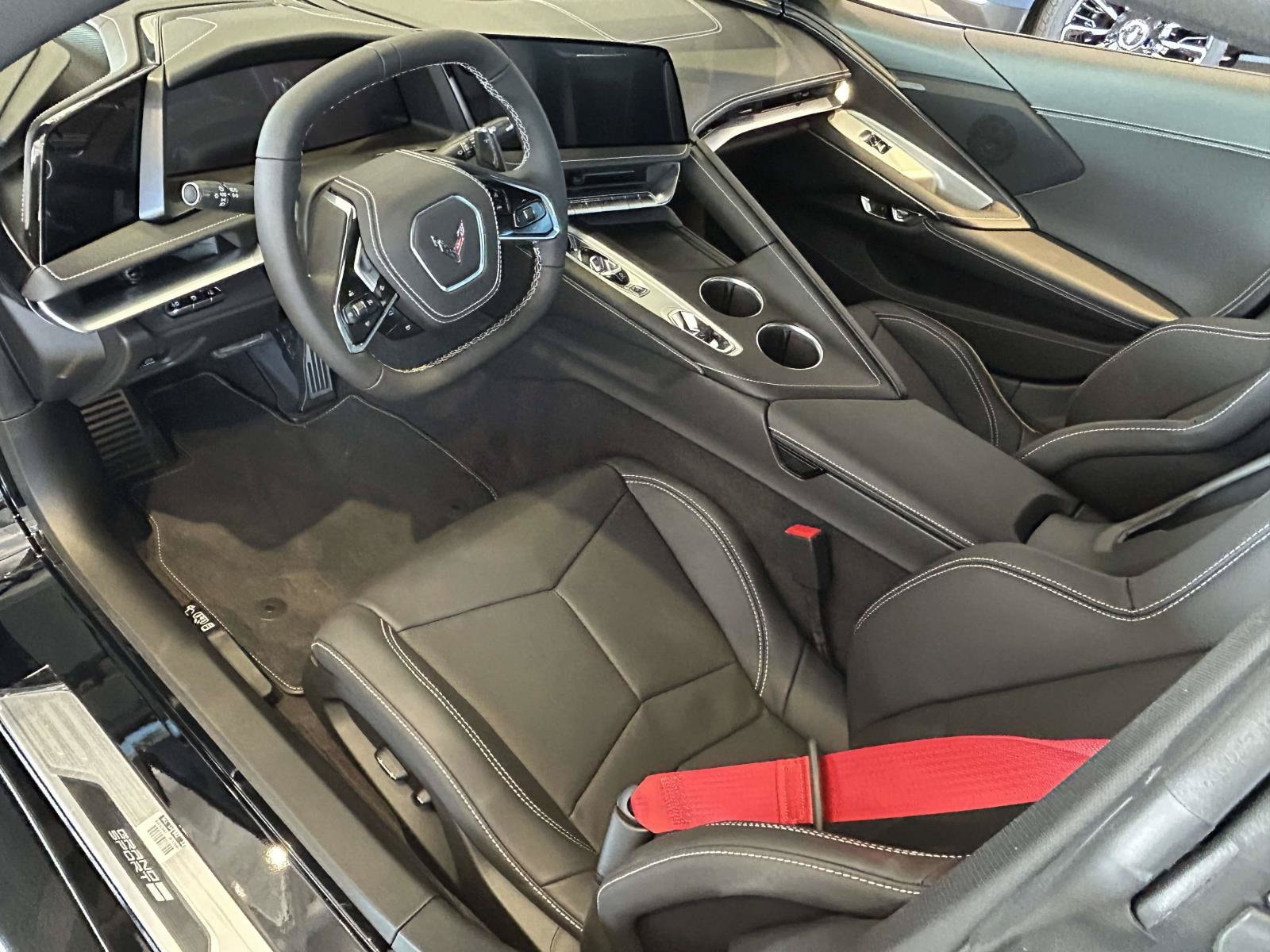 2027 Chevrolet Corvette 1LT - Photo 16