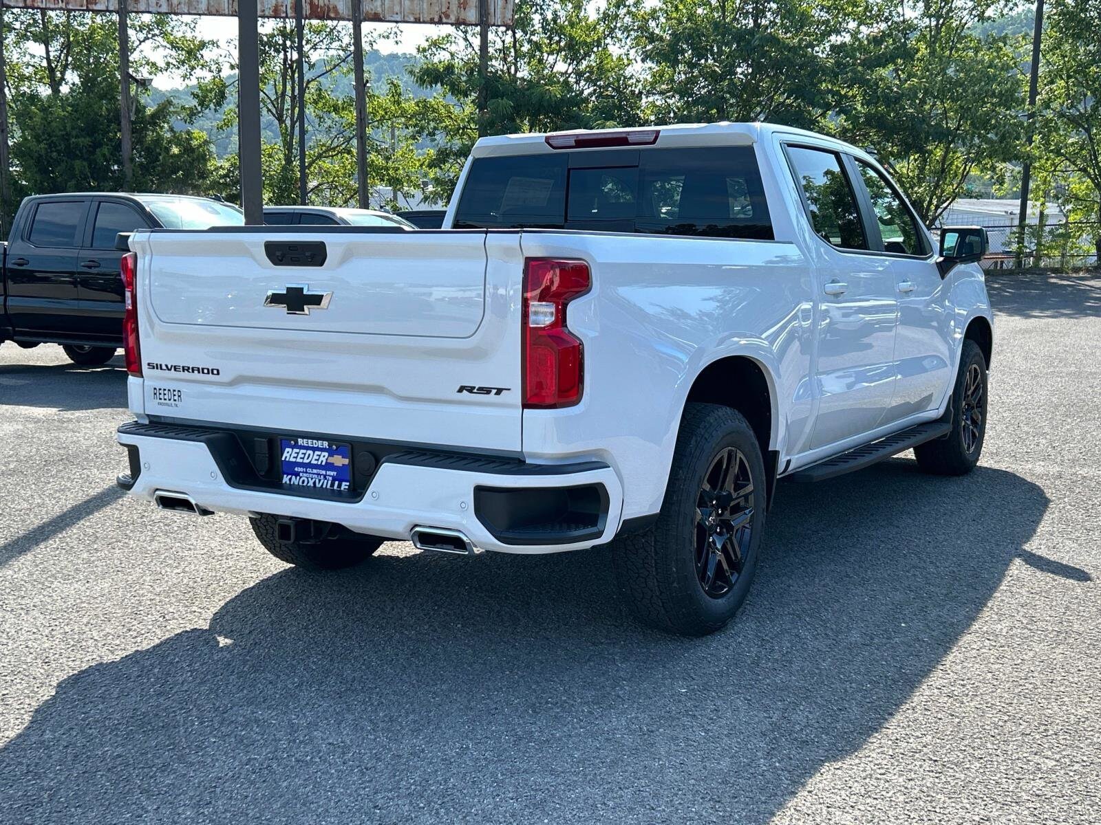 2026 Chevrolet Silverado 1500 RST photo 3
