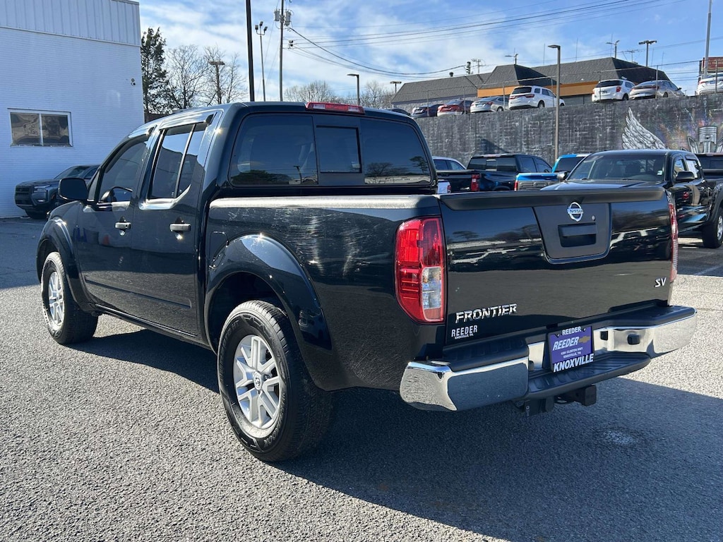Used 2018 Nissan Frontier SV V6 Truck Crew Cab