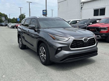 2024 Toyota Highlander LE SUV