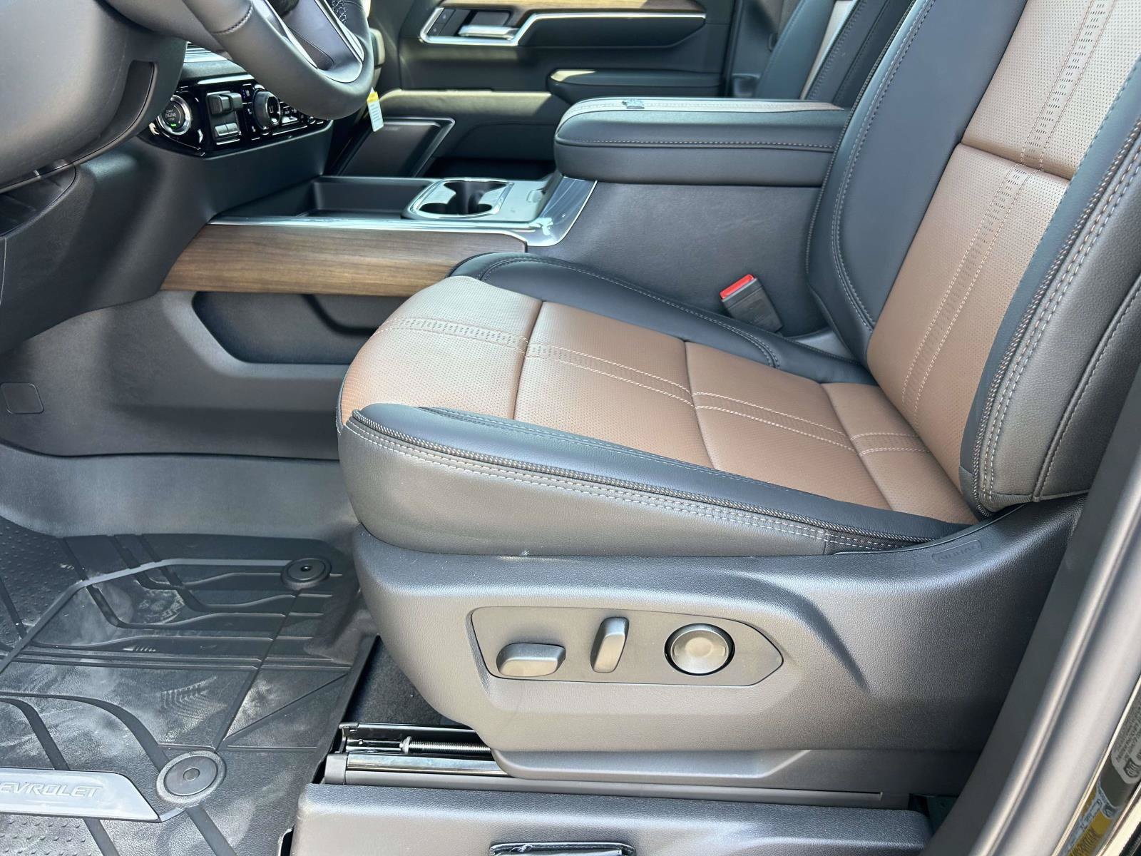 2026 Chevrolet Silverado 3500 HD High Country - Photo 20