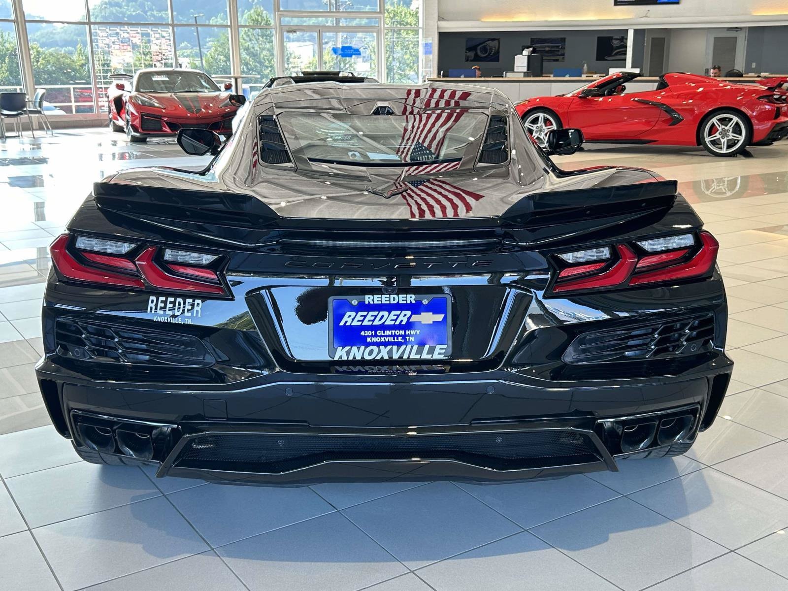 2027 Chevrolet Corvette 1LT - Photo 6