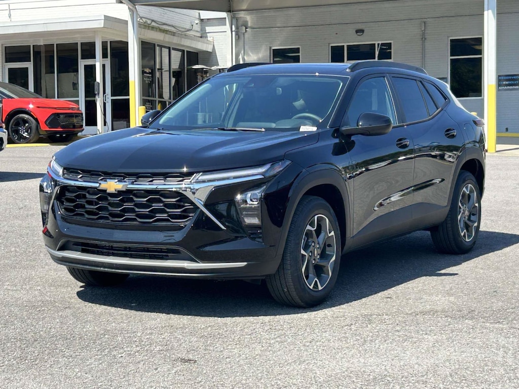 New 2026 Chevrolet Trax LT SUV