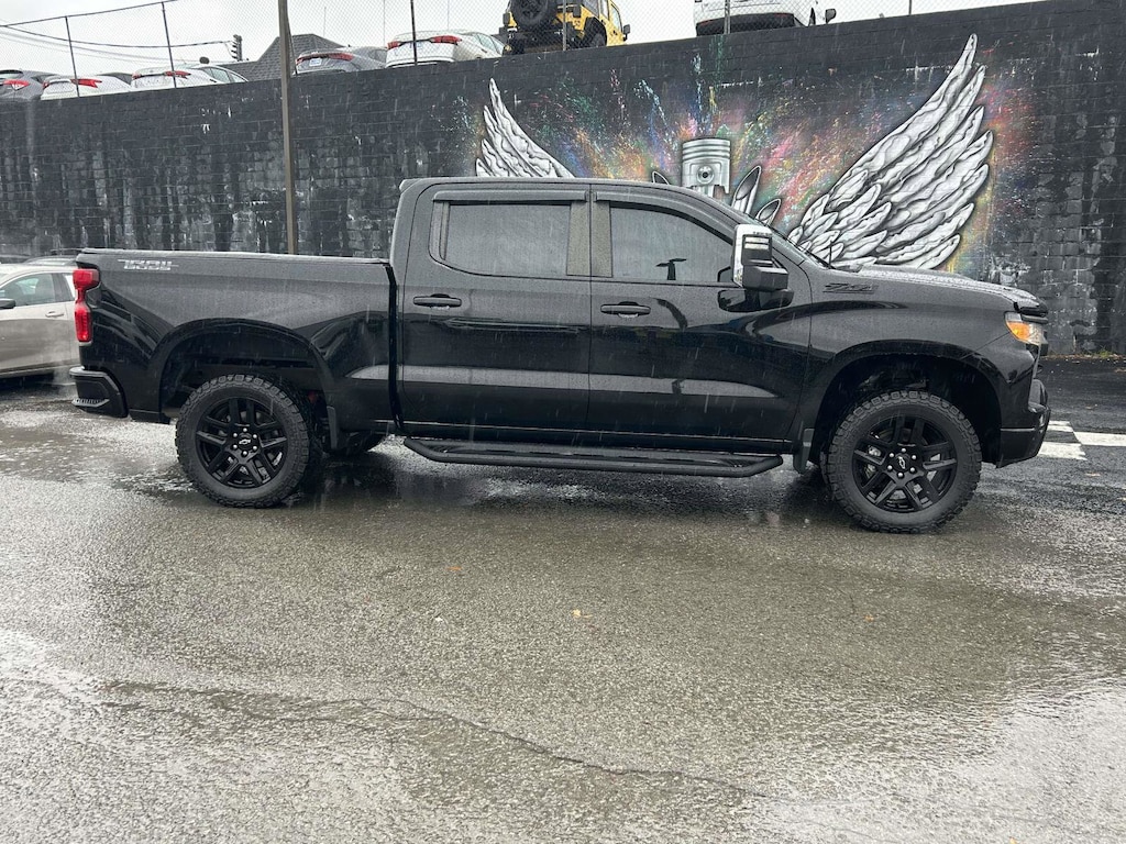 Used 2022 Chevrolet Silverado 1500 Custom Trail Boss Truck Crew Cab