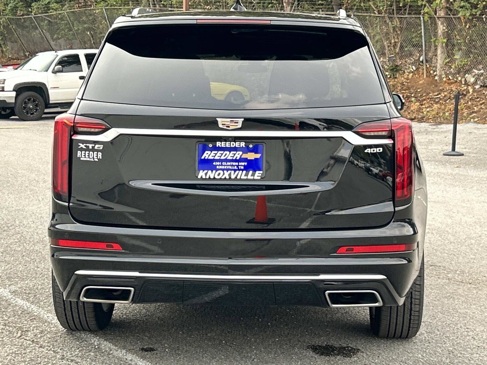 2025 Cadillac XT6 Premium Luxury photo 4