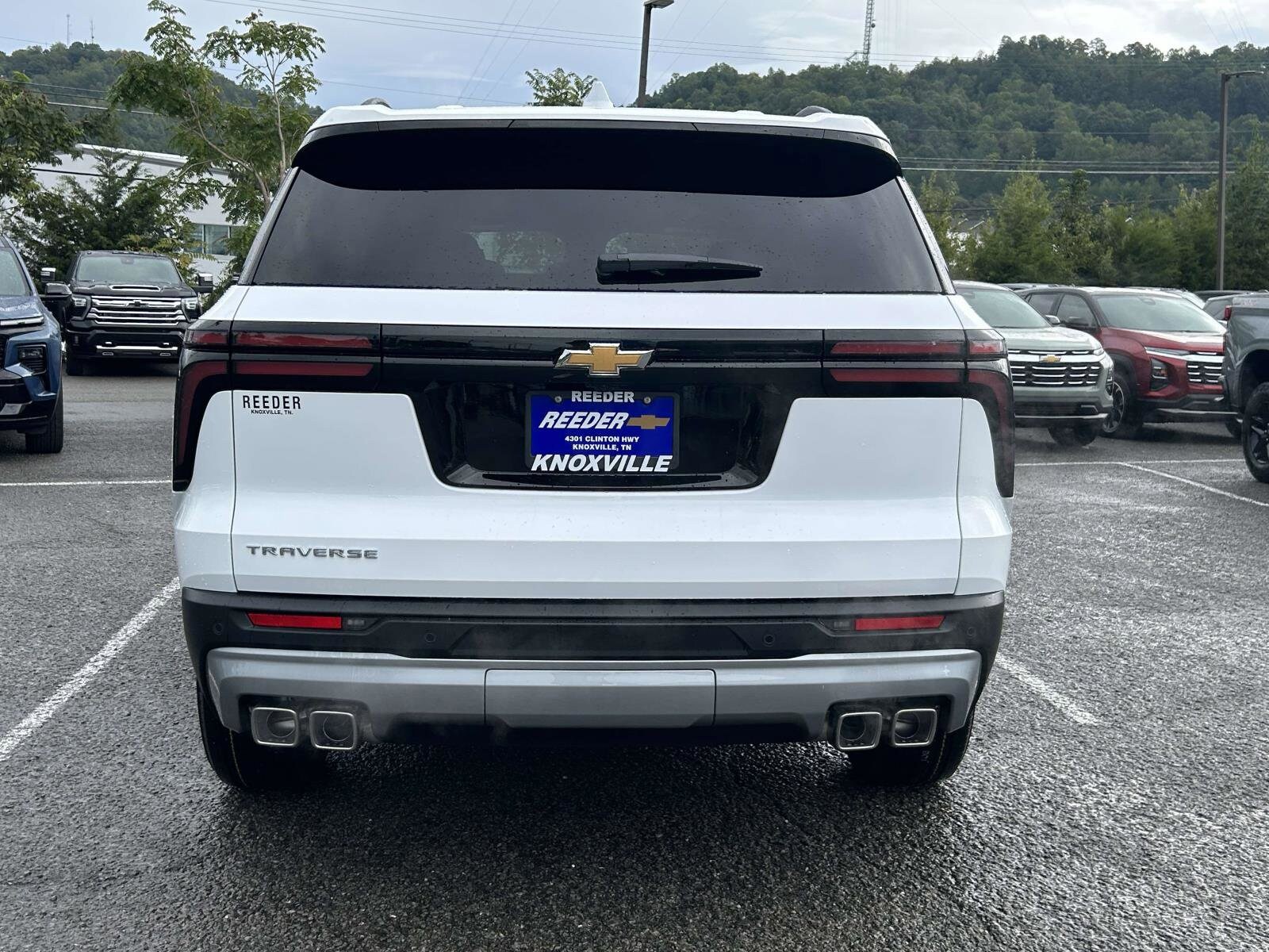 2026 Chevrolet Traverse photo 4