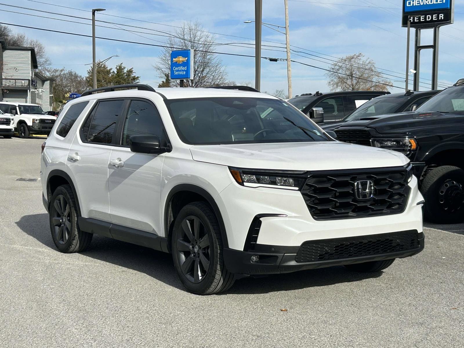 2025 Honda Pilot Sport's photo