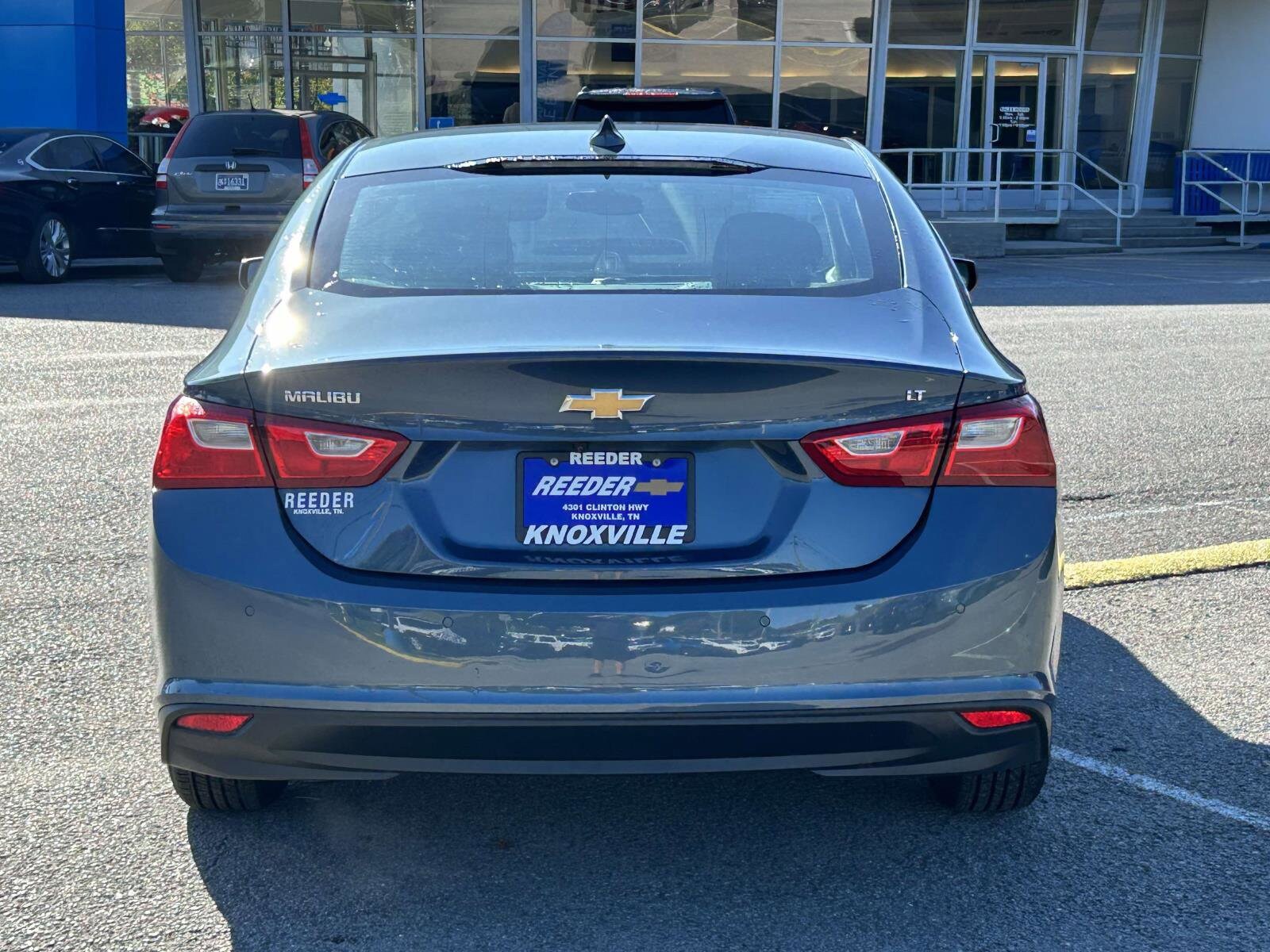 2024 Chevrolet Malibu 1LT photo 4
