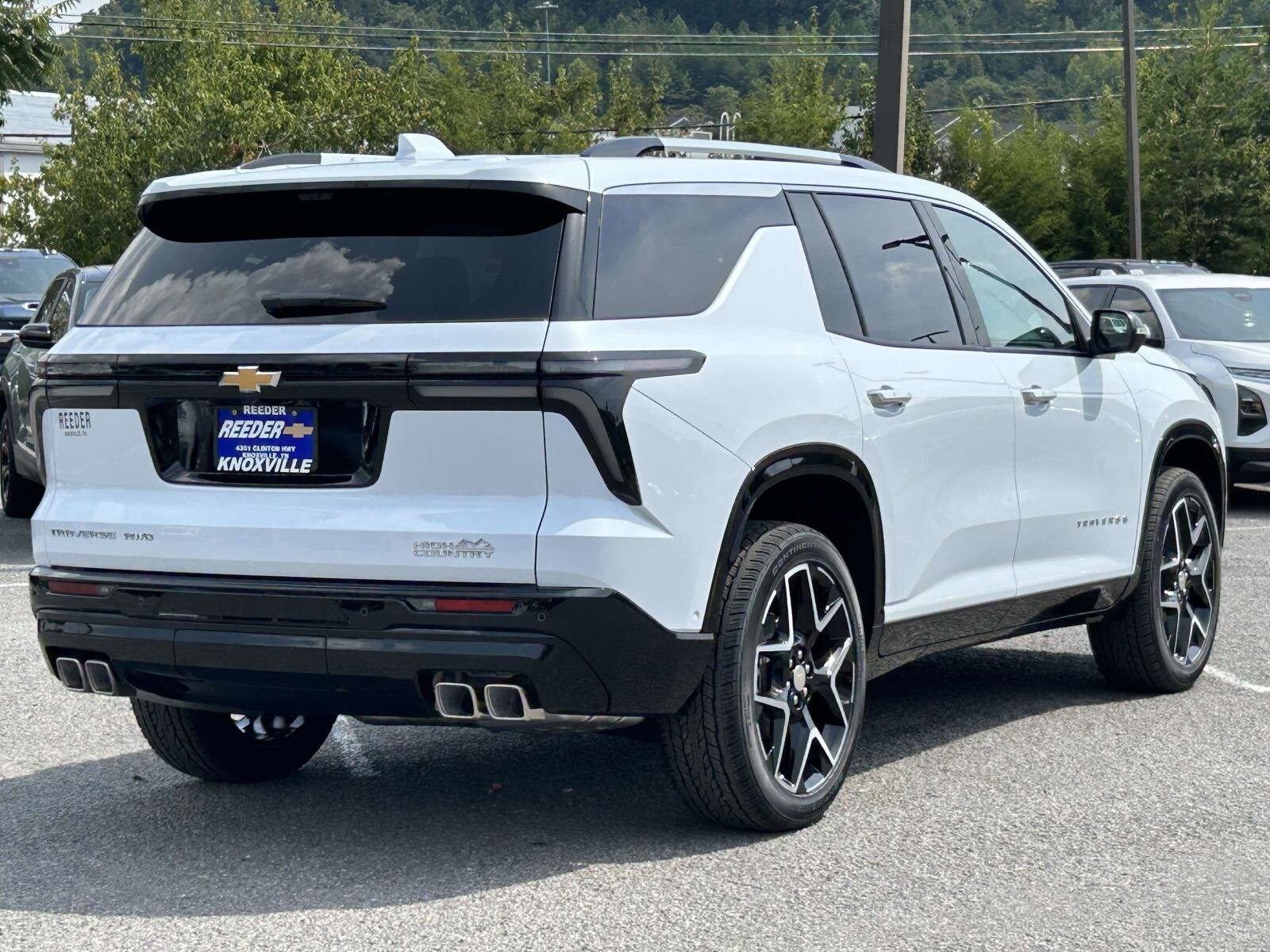 2026 Chevrolet Traverse High Country photo 3